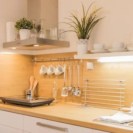Kralova Vysina Apartment