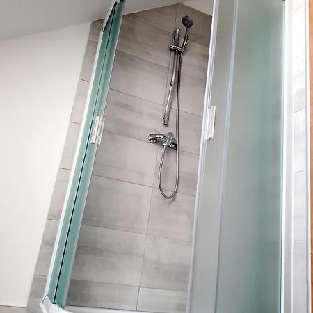 Apartment Kralova Vysina *